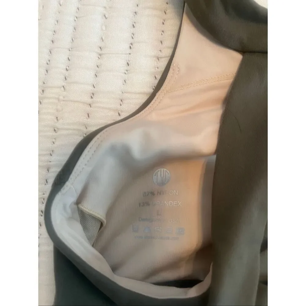TYD Olive Green Sports Bra Strappy Back Medium Support Activewear NWOT Size L